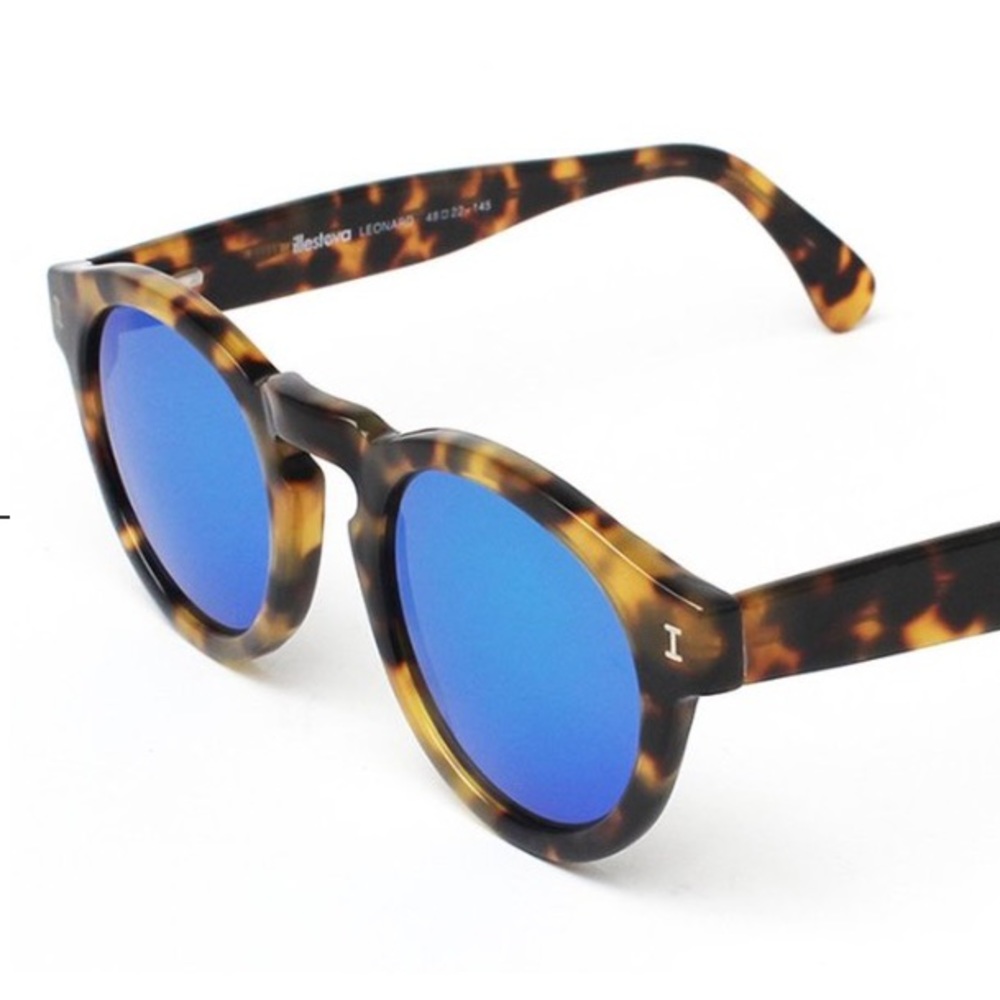 Illesteva blue and tortoise sunglasses